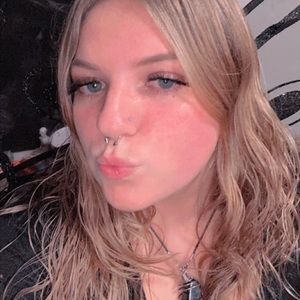 Meet your Posher, Zoë